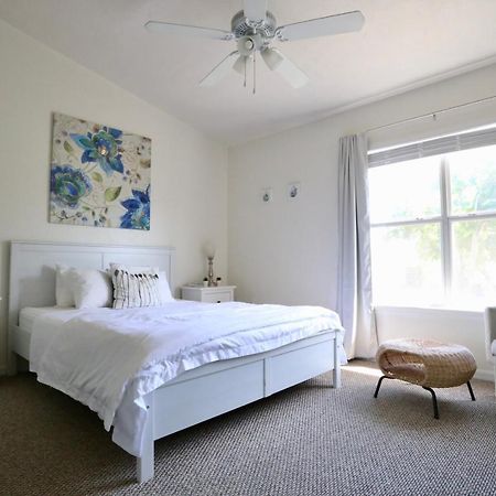 Oaks Modern & Comfy Condo In The Perfect Location Gainesville Eksteriør billede