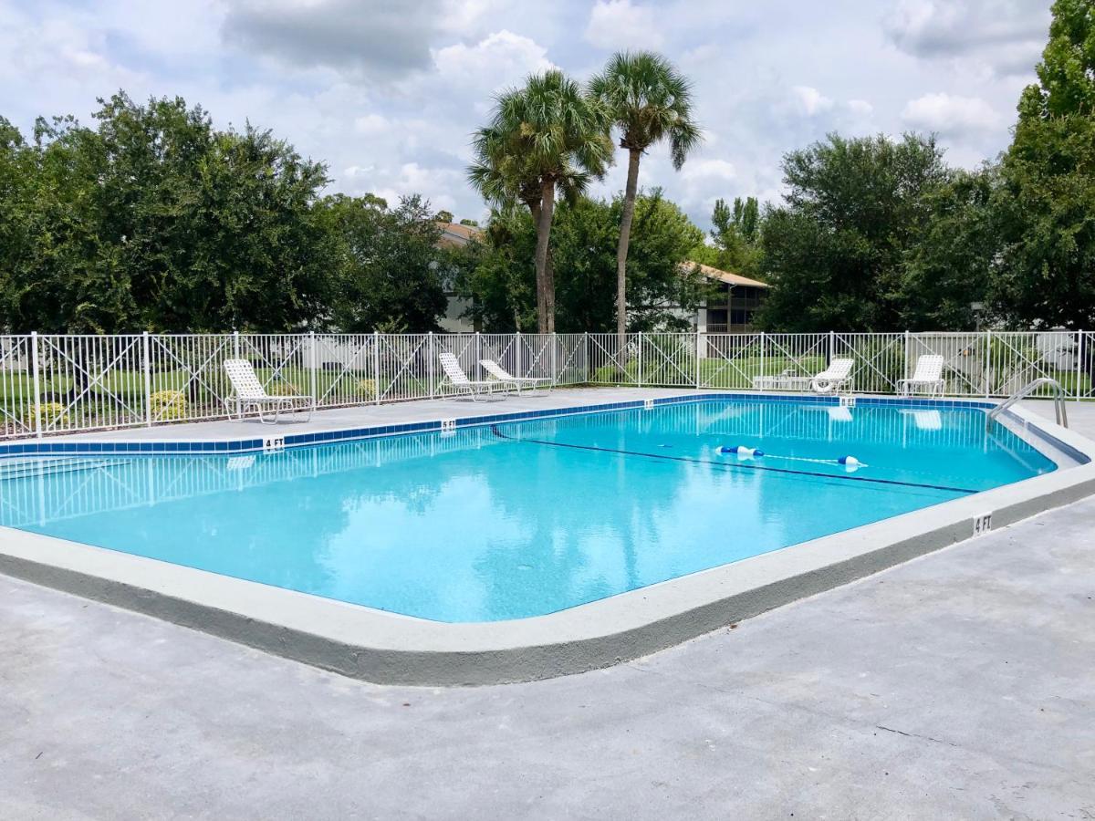 Oaks Modern & Comfy Condo In The Perfect Location Gainesville Eksteriør billede